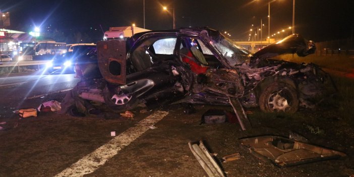 TEM’de feci kaza: 2 ölü, 2 yaralı