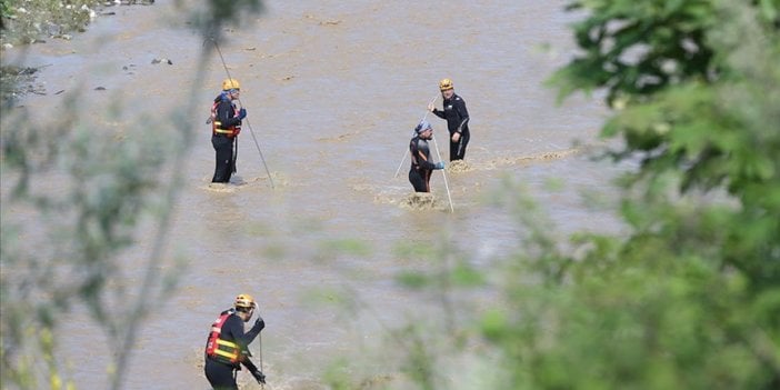 Sele kapılan operatörün bulunması için çalışmalar sürüyor