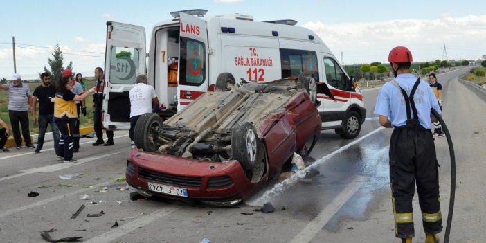 Karaman'da iki otomobil çarpıştı: Ağır yaralanan kadın kurtarılamadı