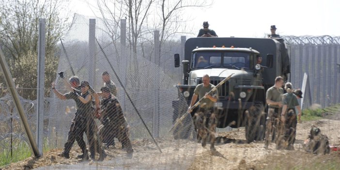 Sırbistan-Macaristan sınırındaki sığınmacı kampında çatışma: 1 ölü, 7 yaralı