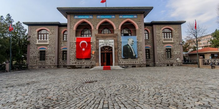 Türkiye Büyük Millet Meclisi 300 personel alacak