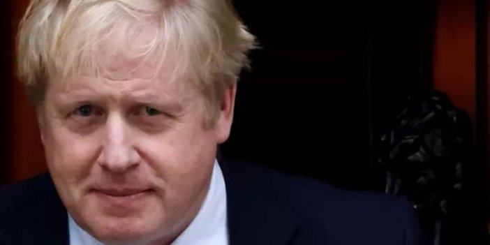 Bakanları istifa eden Boris Johnson'dan 'Görevime devam edeceğim' mesajı