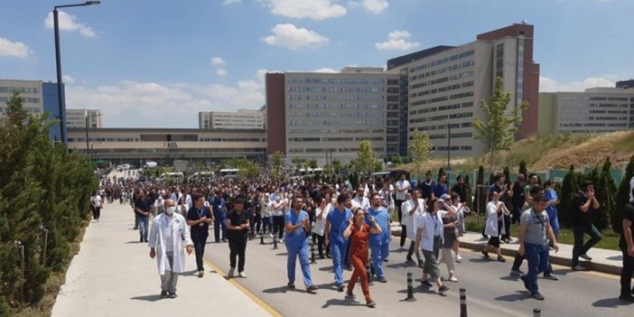 Binlerce beyaz önlüklü Sağlık Bakanlığı’na yürüdü