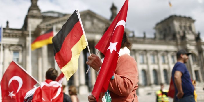 Türkiye’den 2 bin işçi Almanya'ya gidiyor. Yeniden Almancılık Dönemi başlıyor