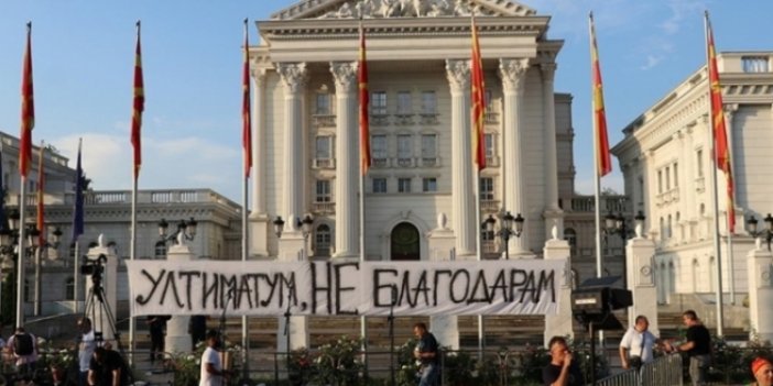 Kuzey Makedonya'da AB üyeliği önerisiyle ilgili eylemler sürüyor