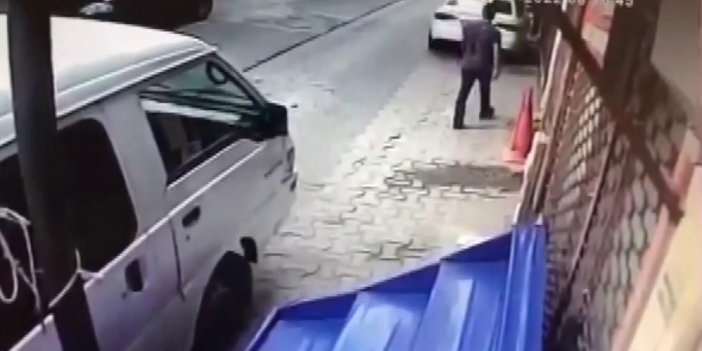 Market çalışanı yabancı uyruklu kişi aracı çizip kaçtı