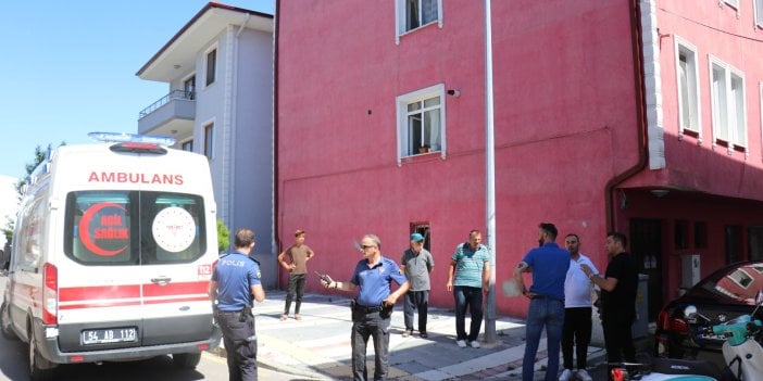 Parasının çalındığını iddia etti. Çalışanına sokak ortasında dayak attı