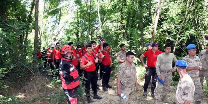 400 kişilik arama-kurtarma ekibi ormanda kaybolan Şehmus'u arıyor