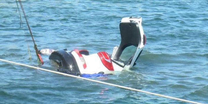 Otomobil denize uçtu: İş insanı öldü