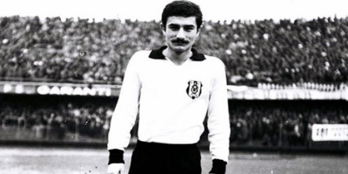 Üstünde Beşiktaş forması varken yalan söyleyemeyen adam. Gürel Yurttaş vefatının 13. yılında Vedat Okyar'ı yazdı