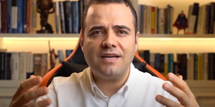 Özgür Demirtaş'tan faizi sabit bırakan Merkez Bankası'na çok zor soru. Gibi dizisi göndermeli paylaşıma yorum yaptı