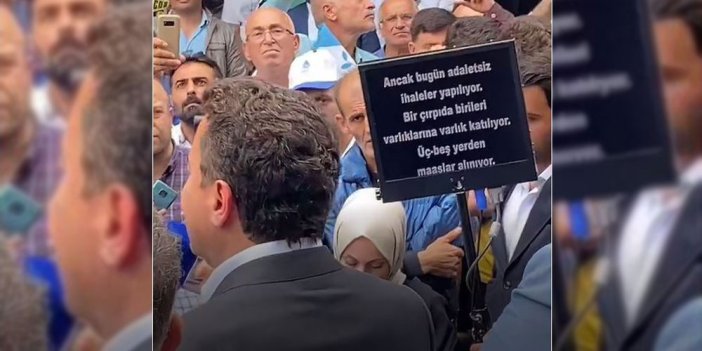 DEVA Partisi lideri Ali Babacan prompterla fena yakalandı