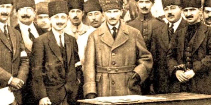 Vatanın bölünmez bütünlüğünün ilanı: Erzurum Kongresi. Büyük Önder Atatürk ve Kazım Karabekir Paşa'yı minnetle anıyoruz