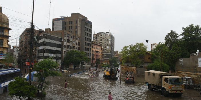 Pakistan’da muson yağmurları faciası. 312 kişi hayatını kaybetti