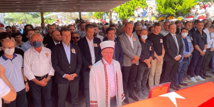 Ekrem İmamoğlu Murat Ongun'un babasının cenazesine katıldı