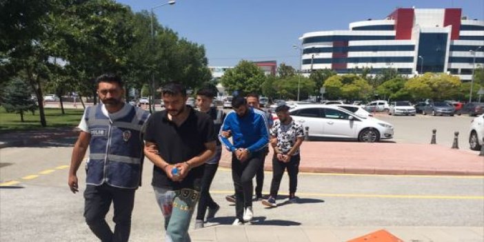 Konya'da otomobil hırsızlığı yapan 3 zanlıdan biri tutuklandı