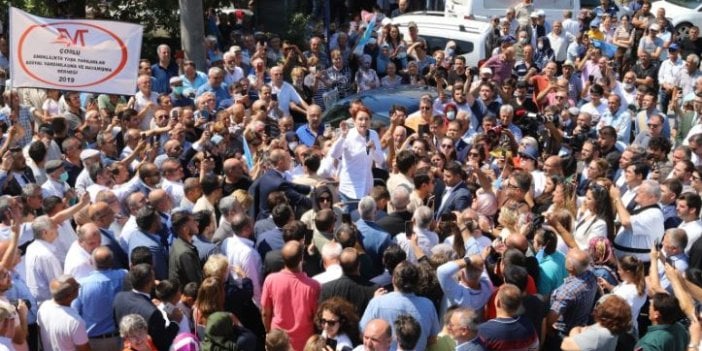 Akşener, "yüzde 20 kar koyduk" diyerek duyurdu. Ayçiçek yağında olması gereken fiyatı kalem kalem açıkladı