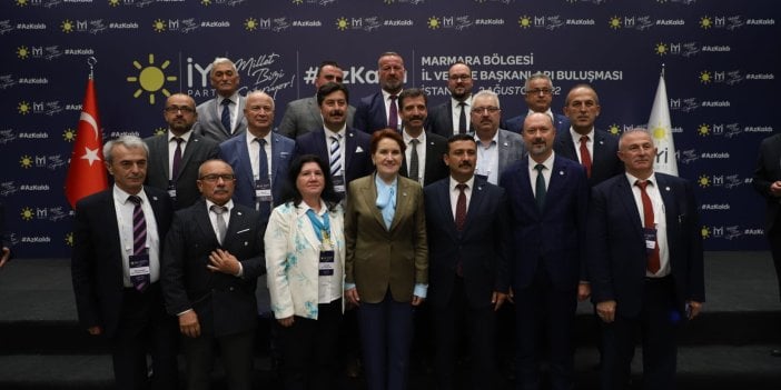 Akşener, İYİ Parti Marmara Bölgesi il ve ilçe başkanlarıyla bir araya geldi