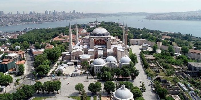 Enflasyon Ayasofya'yı vurdu. Ücretsiz olacaktı, yüzde 100 zam geldi