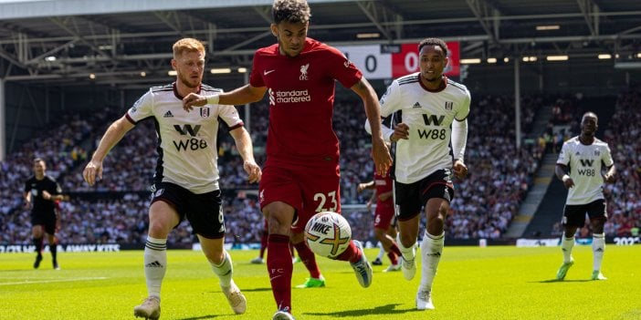 Liverpool beraberlikle başladı