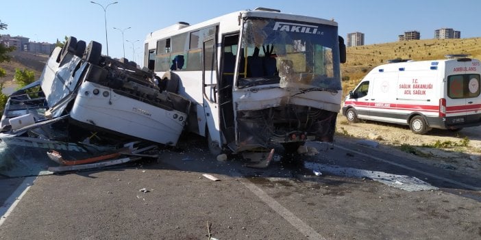 Gaziantep'te işçi servisleri kaza yaptı: 3'ü ağır 22 yaralı