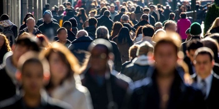 TÜİK işsizliği yine düşürdü. Böyle giderse seçime kadar işsiz kalmayacak