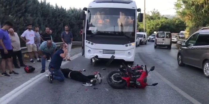 Motosiklet ile midibüs çarpıştı: 1 yaralı