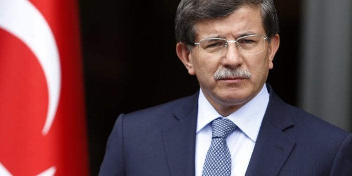 Ahmet Davutoğlu büyük pişmanlığını açıkladı: Sürekli karşıma çıkıyor