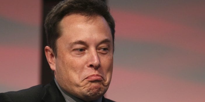 Elon Musk 'yapmayacağım' demişti yine yaptı: Twitter'ı satın mı aldı