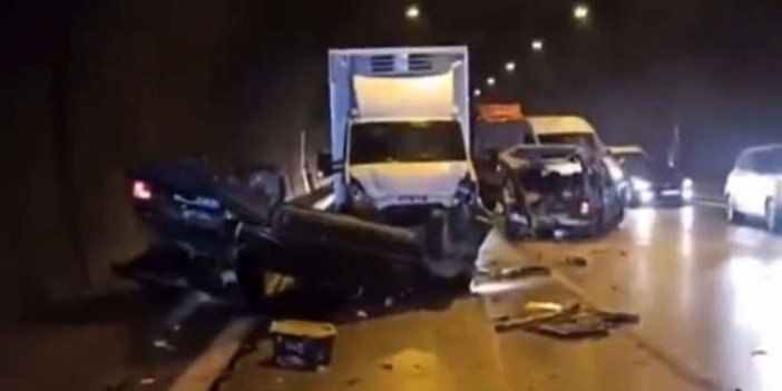 İzmir'de trafik kazası: 4 yaralı