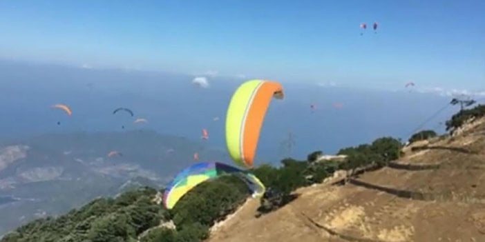 Fethiye'de yamaç paraşütü pilotları havada çarpıştı. Kaza anı kamerada