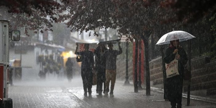 Flaş... Flaş... Meteoroloji'den İstanbul dahil 23 ile sağanak uyarısı