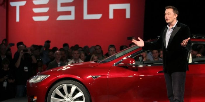 Eski Tesla çalışanı: Elon Musk'ın fikrine karşı çıkan işten kovulur. Asla şakalaşmayı sevmezdi