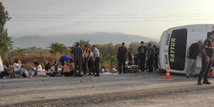 Balıkesir'de düğün dönüşü kaza: 3'ü ağır 17 yaralı