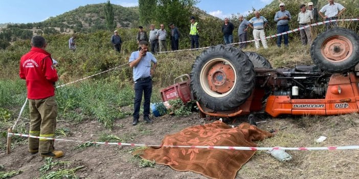 Traktör kazasında amca yeğen hayatını kaybetti