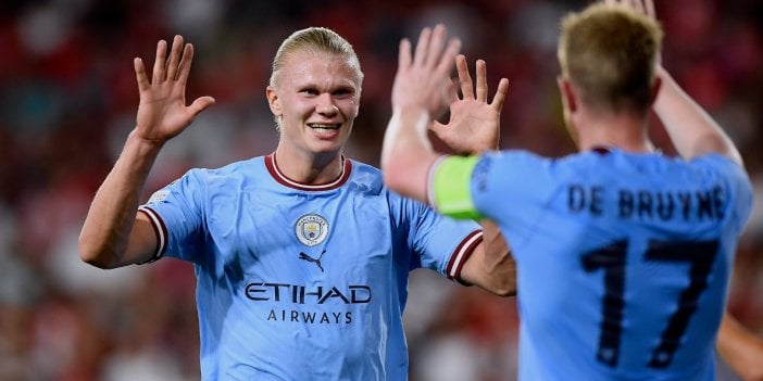 Erling Haaland rekor kırdı. Manchester City'nin yıldızı takımı sırtlamaya devam ediyor