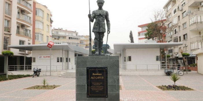 Yunanlılara kurşun sıkmayıp bomba atan Bombacı Ali Çavuş. AKP'li İsmail Kahraman hiç kurşun sıkmadık demişti