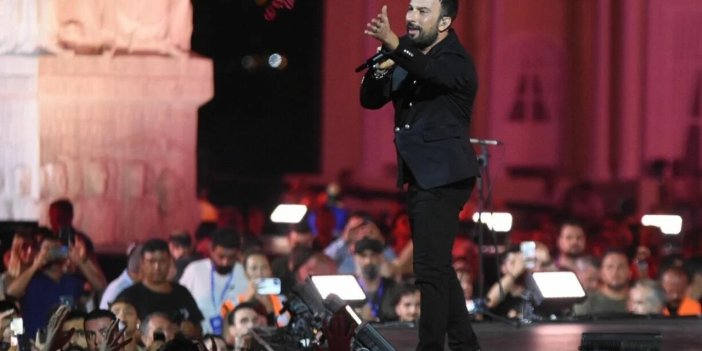 Ahmet Hakan Tarkan'ın Atatürk'ten yana duruşuna çok içerledi. Tuttu böyle bir yazı yazdı