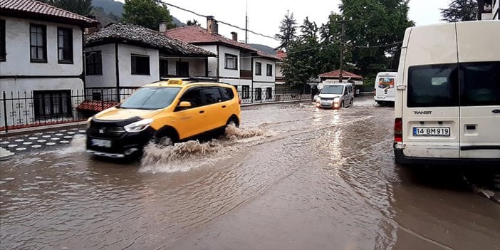 Meteoroloji 8 il için uyardı! Gök gürültülü sağanak bekleniyor...