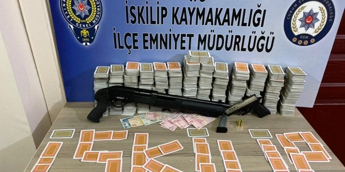 Kumar oynanan derneğe polis baskını  