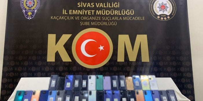 Sivas’ta telefon kaçakçılarına operasyon