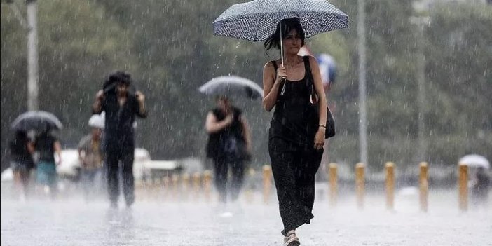 Flaş... Flaş... Meteoroloji'den sağanak yağış uyarısı. Bu illerde yaşayanlar dikkat