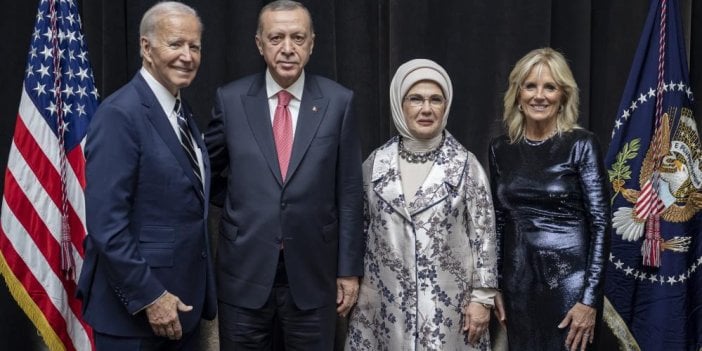 Erdoğan Biden ile buluştu. Görüşüp görüşmeyecekleri merak ediliyordu