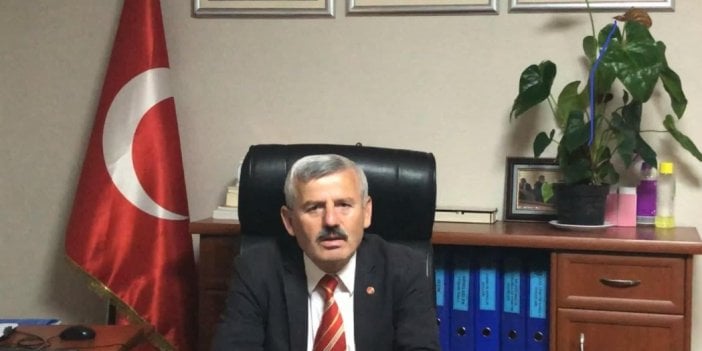 CHP Cide İlçe Başkanı Eren, görevinden istifa etti