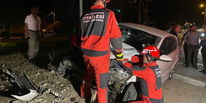 Muğla'da iki otomobil çarpıştı: 2 yaralı