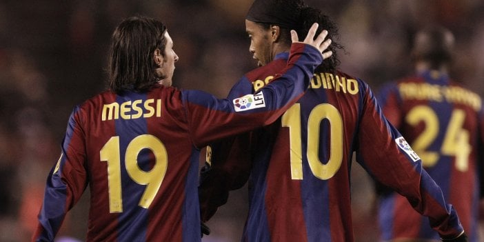 Ronaldinho'dan flaş Messi açıklaması. ''Tarihin en iyisi değil''