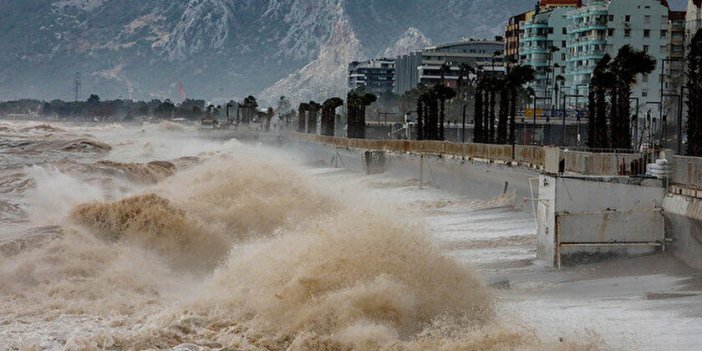 Meteoroloji üst üste uyarı yapmaya başladı. Yine geldiler... Bu gece başlayacak sabaha kadar devam edecek