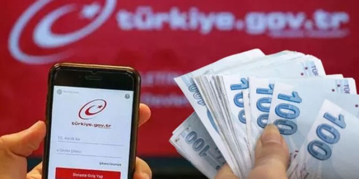 Bakan Kirişçi'den e-devlet duyurusu: Bu geceden itibaren hizmete giriyor