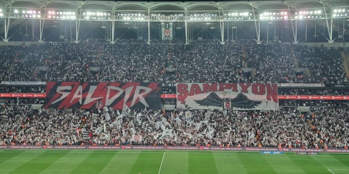 Beşiktaş taraftarından Fenerbahçe derbisine özel kareografi