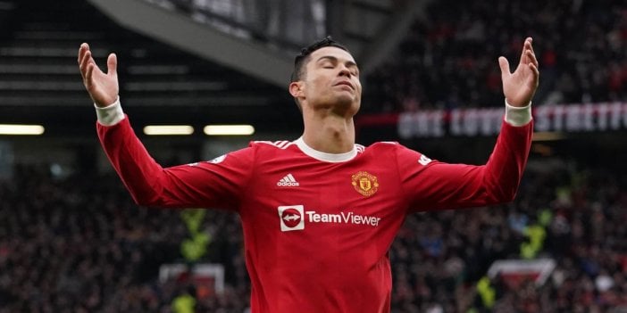 İngiliz efsaneden Cristiano Ronaldo yorumu. ''Manchester United Ronaldo'ya saygısızlık yapıyor''